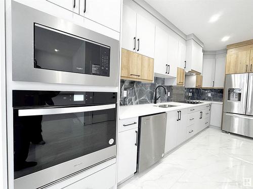 1312 35 Street, Edmonton, AB - Indoor Photo Showing Kitchen