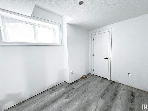 1312 35 Street, Edmonton, AB - Indoor Photo Showing Other Room