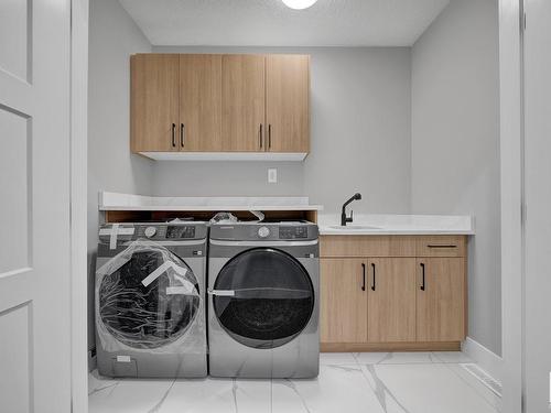 1731 19 Street, Edmonton, AB - Indoor Photo Showing Laundry Room