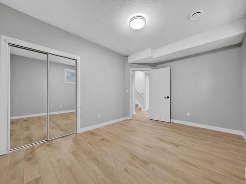 1731 19 Street, Edmonton, AB - Indoor Photo Showing Other Room