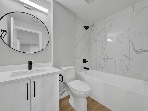 1731 19 Street, Edmonton, AB - Indoor Photo Showing Bathroom