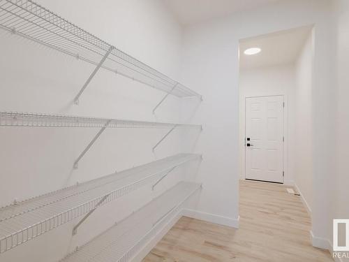 5429 Kootook Road, Edmonton, AB - Indoor With Storage