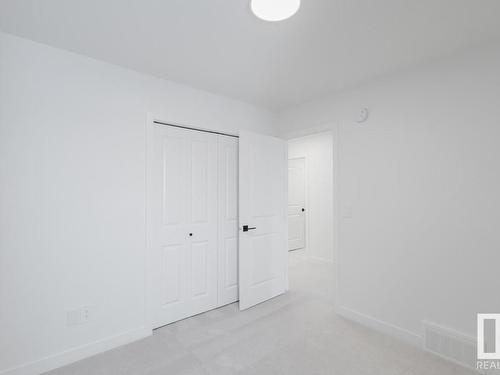 5429 Kootook Road, Edmonton, AB - Indoor Photo Showing Other Room