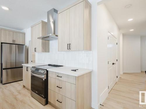 5429 Kootook Road, Edmonton, AB - Indoor Photo Showing Kitchen