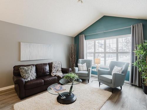 1503 76 Street, Edmonton, AB - Indoor Photo Showing Living Room