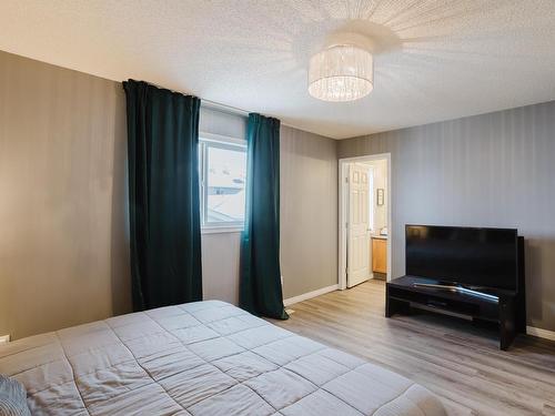 1503 76 Street, Edmonton, AB - Indoor Photo Showing Bedroom