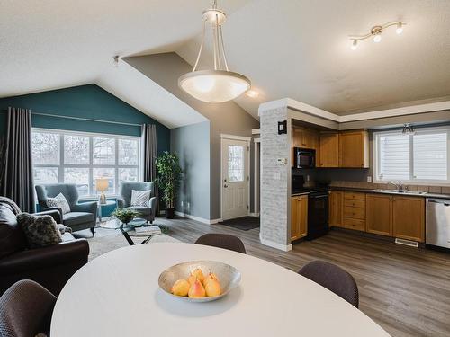 1503 76 Street, Edmonton, AB - Indoor