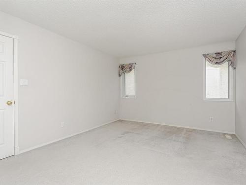 909 Burrows Crescent, Edmonton, AB - Indoor Photo Showing Other Room