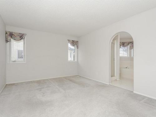 909 Burrows Crescent, Edmonton, AB - Indoor Photo Showing Other Room