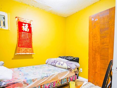 8437 29 Avenue, Edmonton, AB - Indoor Photo Showing Bedroom