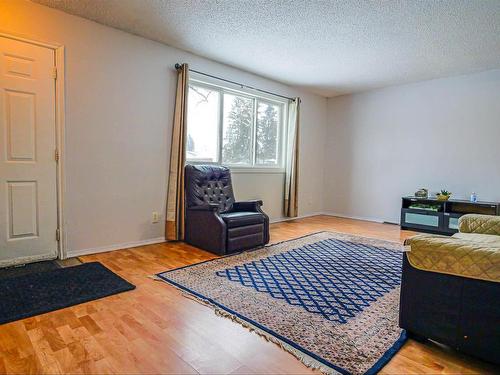 8437 29 Avenue, Edmonton, AB - Indoor