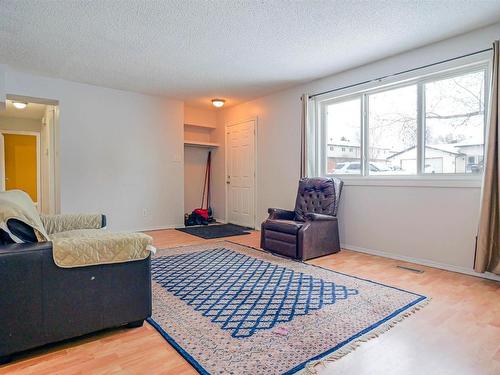 8437 29 Avenue, Edmonton, AB - Indoor