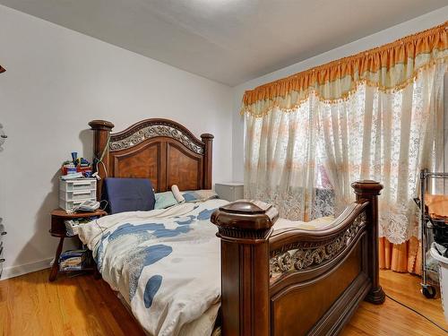 11324 124 Street, Edmonton, AB - Indoor Photo Showing Bedroom