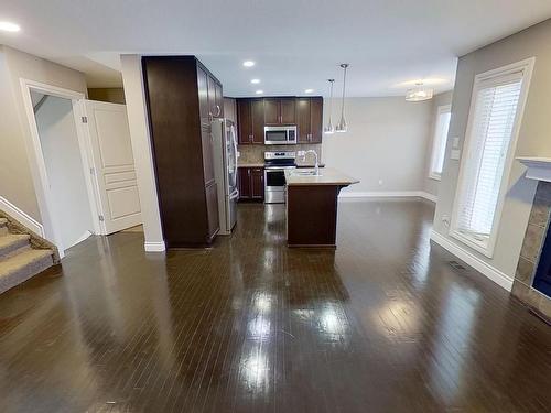 2046 69A Street, Edmonton, AB - Indoor Photo Showing Kitchen