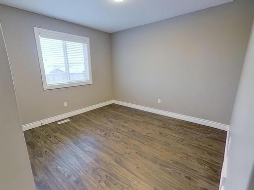 2046 69A Street, Edmonton, AB - Indoor Photo Showing Other Room