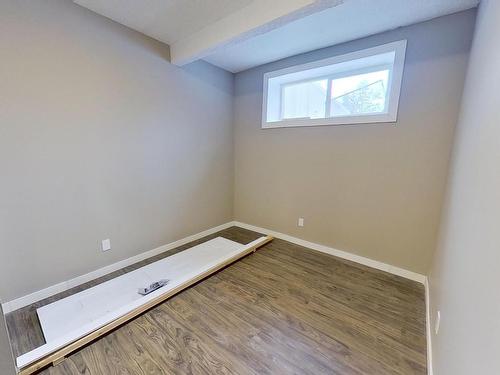 2046 69A Street, Edmonton, AB - Indoor Photo Showing Other Room