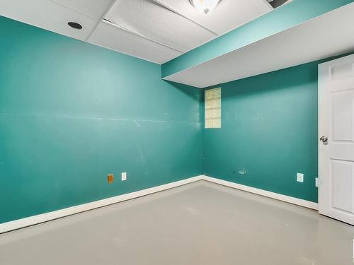 406 Clareview Road, Edmonton, AB - Indoor Photo Showing Other Room