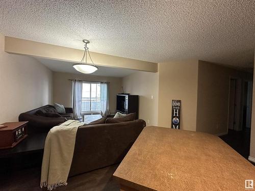 214 646 Mcallister Loop, Edmonton, AB - Indoor Photo Showing Bedroom