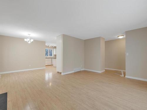 3103 104 Street, Edmonton, AB - Indoor Photo Showing Other Room