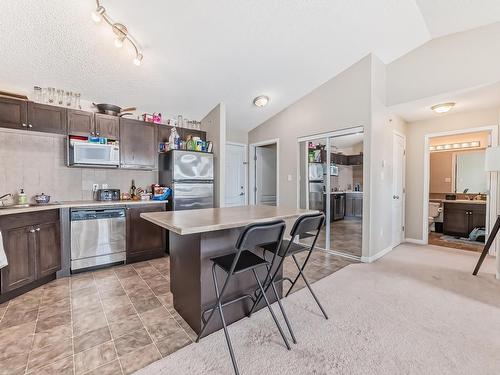 5418 7335 South Terwillegar Drive, Edmonton, AB - Indoor Photo Showing Kitchen