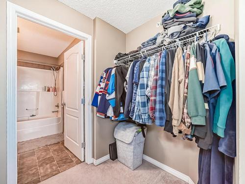 5418 7335 South Terwillegar Drive, Edmonton, AB - Indoor With Storage