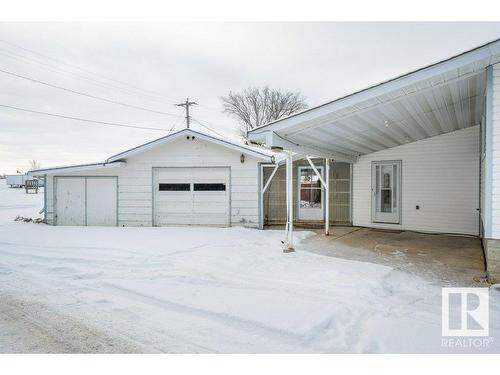 5217 44 Avenue, Smoky Lake Town, AB - Outdoor