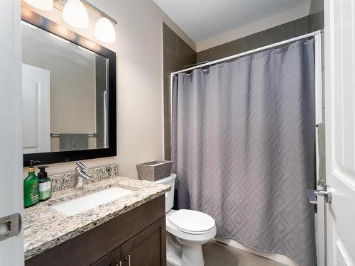 6079 Maynard Way, Edmonton, AB - Indoor Photo Showing Bathroom