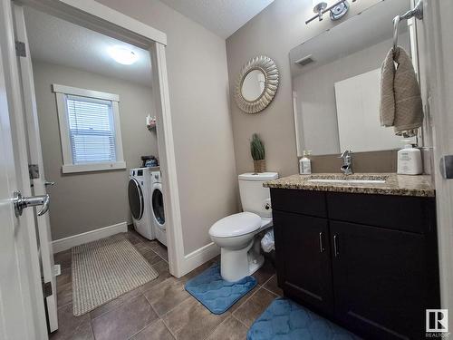 1873 32A Street, Edmonton, AB - Indoor Photo Showing Bathroom