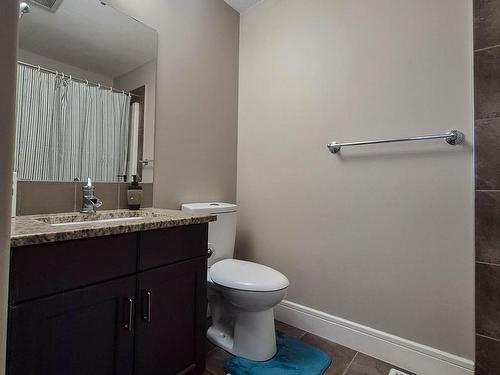 1873 32A Street, Edmonton, AB - Indoor Photo Showing Bathroom