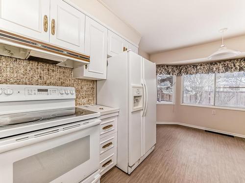 3221 112C Street, Edmonton, AB - Indoor Photo Showing Kitchen