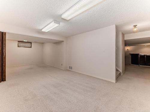 3221 112C Street, Edmonton, AB - Indoor