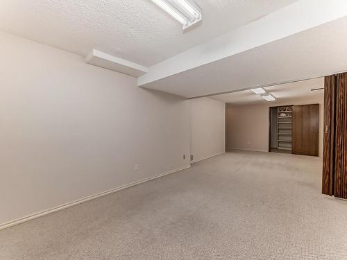 3221 112C Street, Edmonton, AB - Indoor