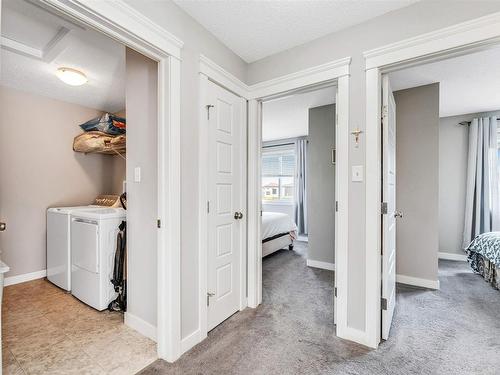 2804 16 Avenue, Edmonton, AB - Indoor Photo Showing Laundry Room