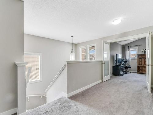 2804 16 Avenue, Edmonton, AB - Indoor