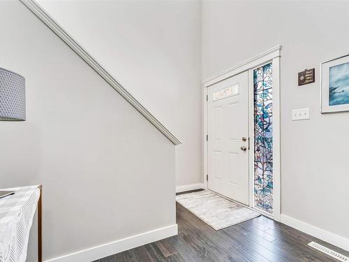 2804 16 Avenue, Edmonton, AB - Indoor Photo Showing Other Room