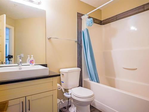 114 1230 Windermere Way, Edmonton, AB - Indoor Photo Showing Bathroom