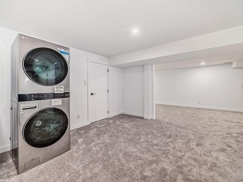 Edmonton, AB - Indoor Photo Showing Laundry Room