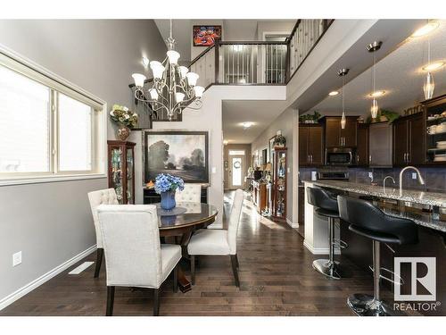 1062 Armitage Crescent, Edmonton, AB - Indoor Photo Showing Dining Room