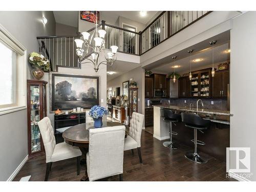 1062 Armitage Crescent, Edmonton, AB - Indoor Photo Showing Dining Room