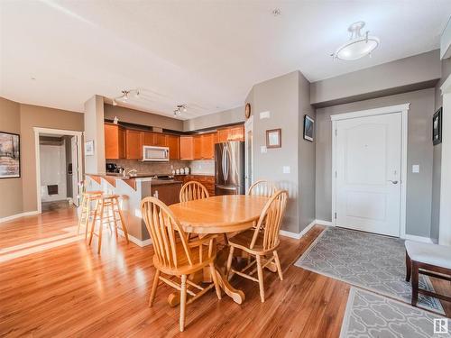 225 612 111 Street, Edmonton, AB - Indoor Photo Showing Dining Room