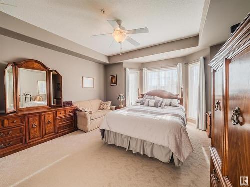 225 612 111 Street, Edmonton, AB - Indoor Photo Showing Bedroom