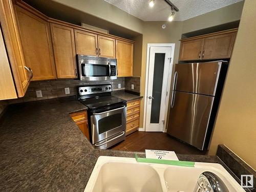 506 9707 106 Street, Edmonton, AB - Indoor Photo Showing Kitchen