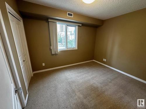 506 9707 106 Street, Edmonton, AB - Indoor Photo Showing Other Room