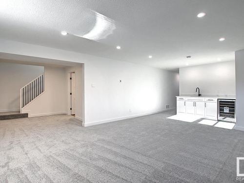 9104 69 Street, Edmonton, AB - Indoor Photo Showing Other Room