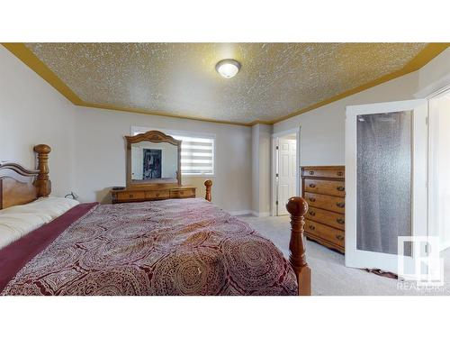 16627 70 Street, Edmonton, AB - Indoor Photo Showing Bedroom