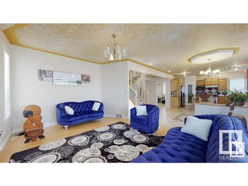 16627 70 Street, Edmonton, AB - Indoor Photo Showing Living Room