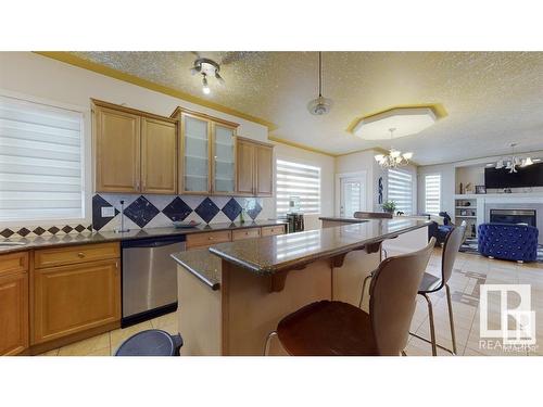 16627 70 Street, Edmonton, AB - Indoor Photo Showing Kitchen