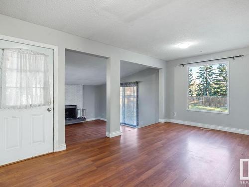 11940 152B Avenue, Edmonton, AB - Indoor Photo Showing Other Room