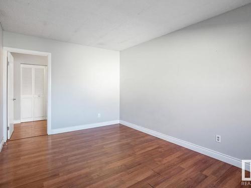 11940 152B Avenue, Edmonton, AB - Indoor Photo Showing Other Room