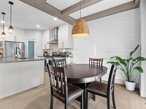 3874 Robins Crescent, Edmonton, AB - Indoor Photo Showing Dining Room